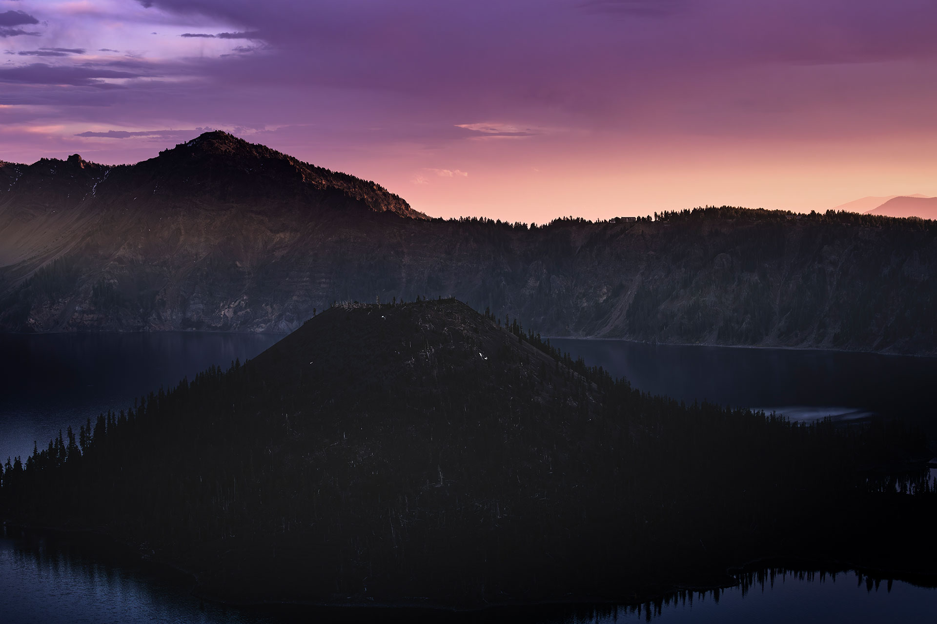 Monochrome Portfolio Photography - Thenohero